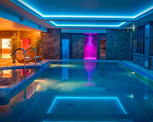 Welsh coastal hotel The Quay unveils new-look spa after £1m makeover #spa #wellness #thermotherapy #hydrotherapy #Wales #Conwy #design #refurbishment 