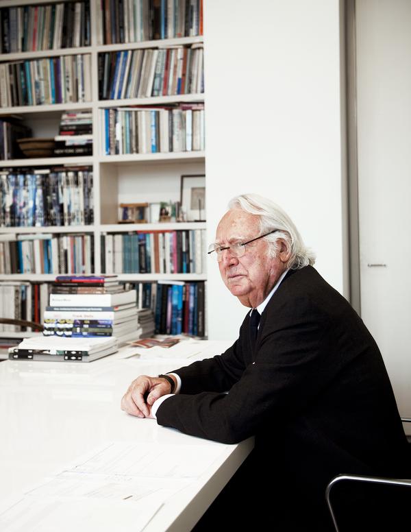 Richard Meier received his architectural training at Cornell University and set up his practice in 1963
