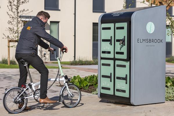 Elmsbrook Healthy New Town in Bicester, Oxfordshire has extensive wellness 
offerings and is also a UK government Eco Town, promoting sustainability