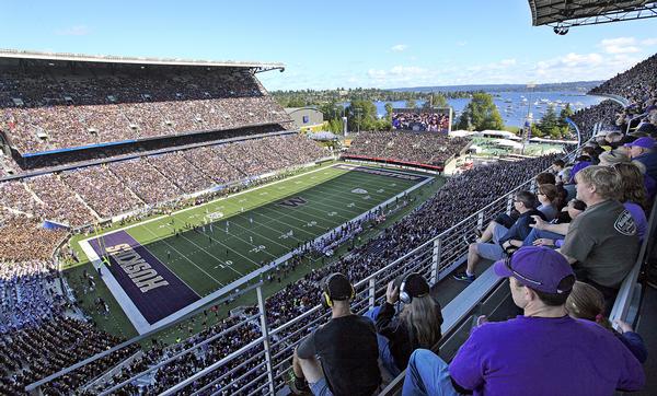 The design strategy for the renovation of Husky Stadium focused on protecting local waterways / PHOTO: Elaine Thompson/AP/Press Association