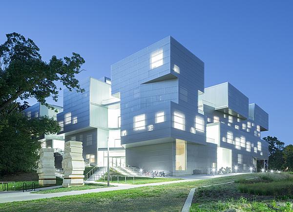 The Visual Arts Building for the University of Iowa opened in 2016 and has a sculptural form