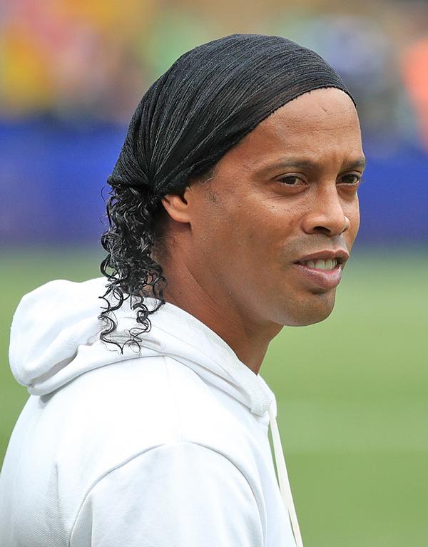 Ronaldinho has partnered with World Soccer Coin for the project / © Adam Davy/EMPICS Sport