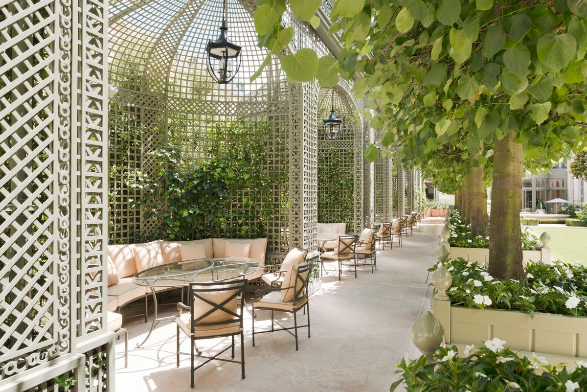 New Ritz Paris Hotel Anchors Place Vendôme's Overhaul – WWD