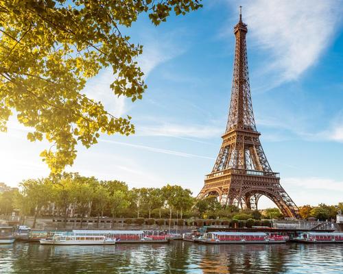 French strikes shut down Eiffel Tower