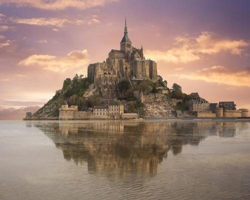 The iconic Mont Saint-Michel in Normandy was the focus of a partnership between Microsoft and HoloForge Interactive and Iconem in Paris, through which a mixed reality and AI museum experience was created / Microsoft